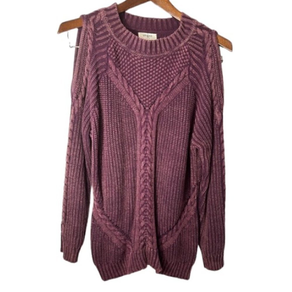 Umgee Women’s Size Medium Chunky Solid Acid Washed Cold Shoulder Sweater